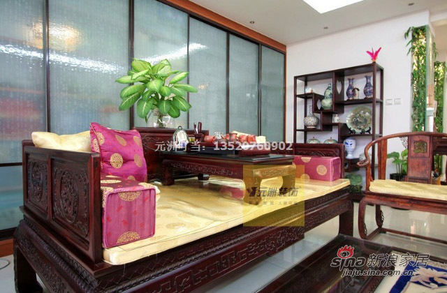 中式 三居 客厅图片来自用户1907658205在22万精装135平古色古香中式三居58的分享