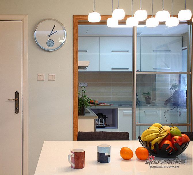 简约 一居 厨房图片来自用户2738093703在“幸福额度”的153㎡现代风格手法描绘18的分享