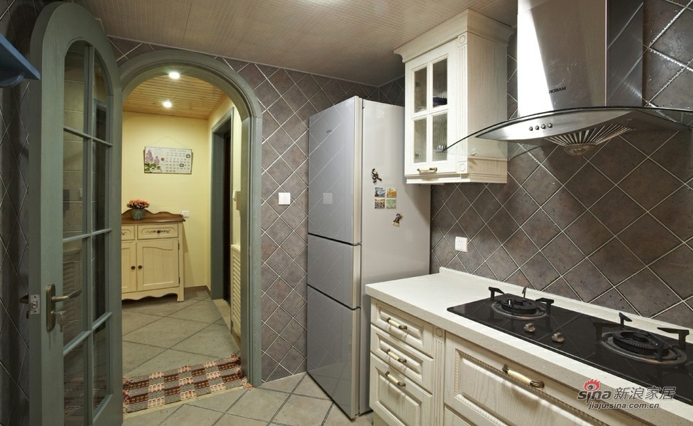 地中海 二居 厨房图片来自用户2756243717在9万改造115平清新淡雅地中海风格两居室26的分享