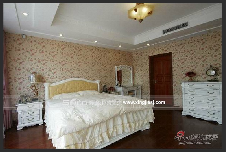 欧式 别墅 卧室图片来自用户2772856065在简约的巴洛克 欧式的奢华生活50的分享