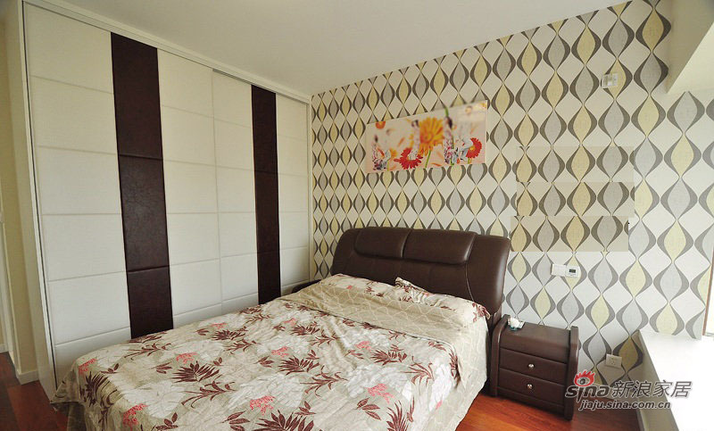 现代 三居 卧室图片来自佰辰生活装饰在【高清】13万营造96平现代简约美家42的分享