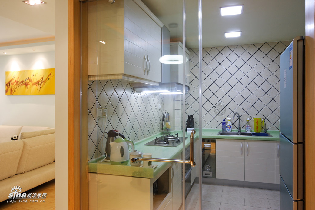 简约 三居 厨房图片来自用户2745807237在长沙香墅美地69的分享