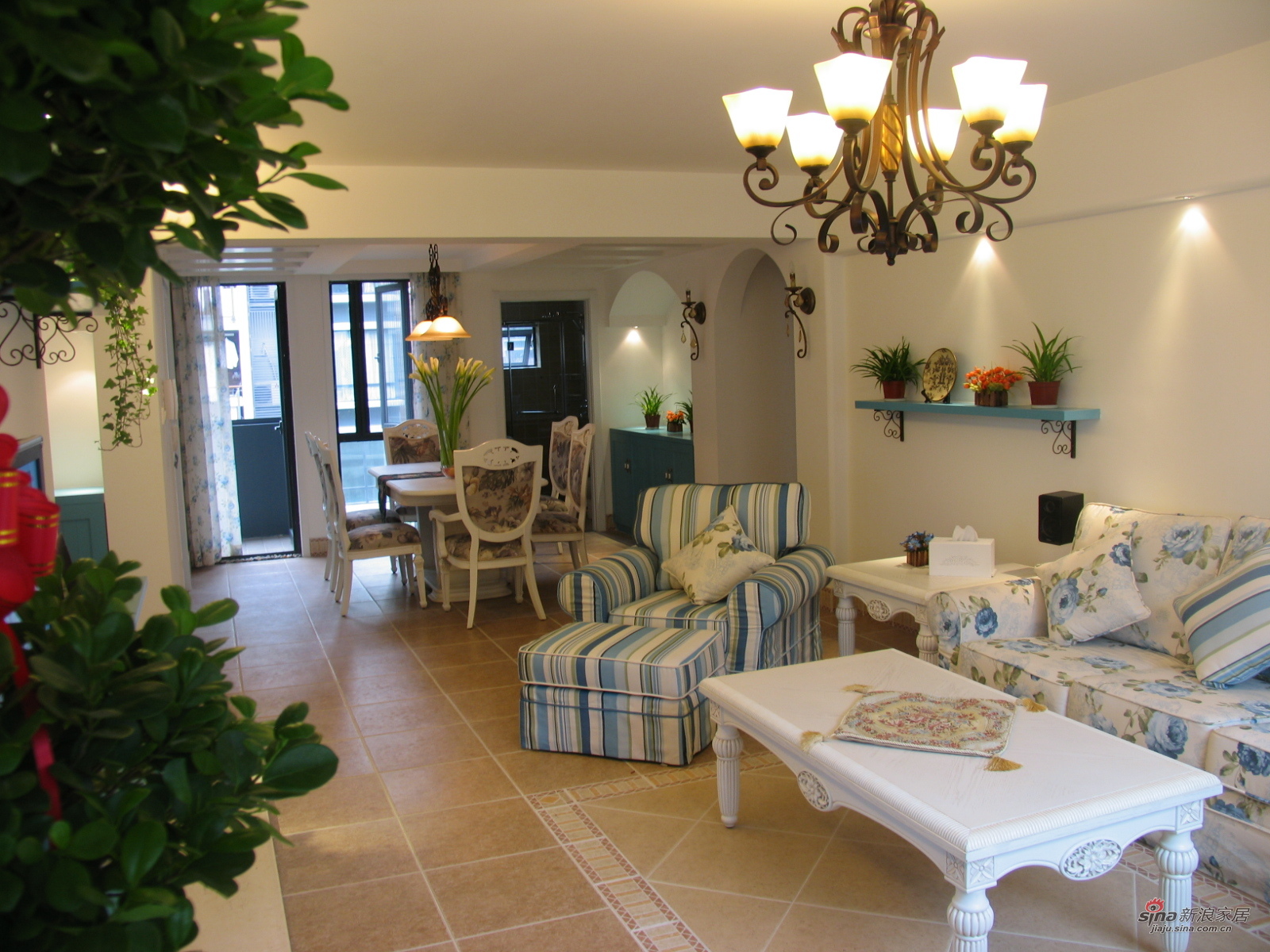 地中海 四居 客厅图片来自用户2757320995在【高清】乡村休闲风格实景76的分享