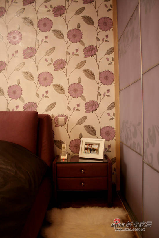 简约 三居 卧室图片来自佰辰生活装饰在106平现代简约温馨三口之家28的分享