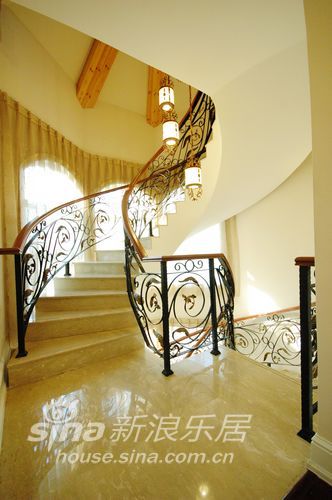 欧式 别墅 楼梯图片来自用户2757317061在华丽的蝴蝶25的分享