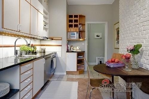 简约 公寓 厨房图片来自用户2739153147在87平方流行与古典混搭小公寓53的分享
