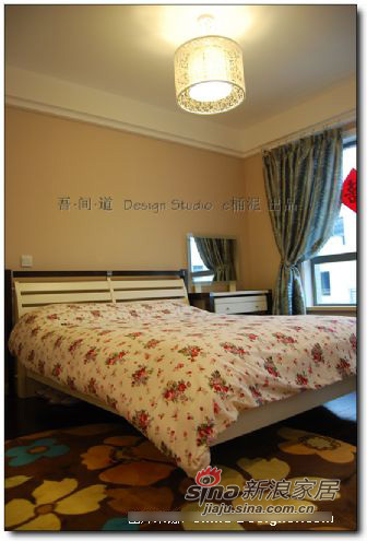 简约 三居 客厅图片来自用户2737786973在丽水馨庭温馨浪漫20的分享