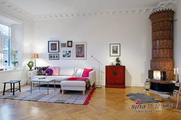 欧式 公寓 客厅图片来自用户2745758987在93平米的白色精致公寓93的分享