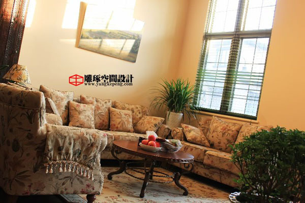 美式 别墅 客厅图片来自用户1907685403在北美风情375平醇美时光美居45的分享
