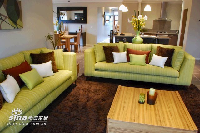 简约 别墅 客厅图片来自用户2738820801在装饰以绿色为主，很清新25的分享