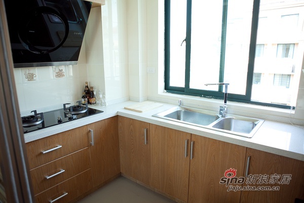 简约 二居 厨房图片来自用户2738845145在洛安3万翻新89平方米日式和风的家75的分享