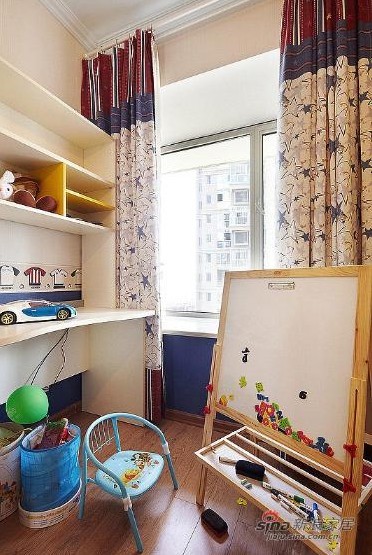 简约 三居 儿童房图片来自用户2557979841在25万装百平温馨惊艳3室2厅10的分享