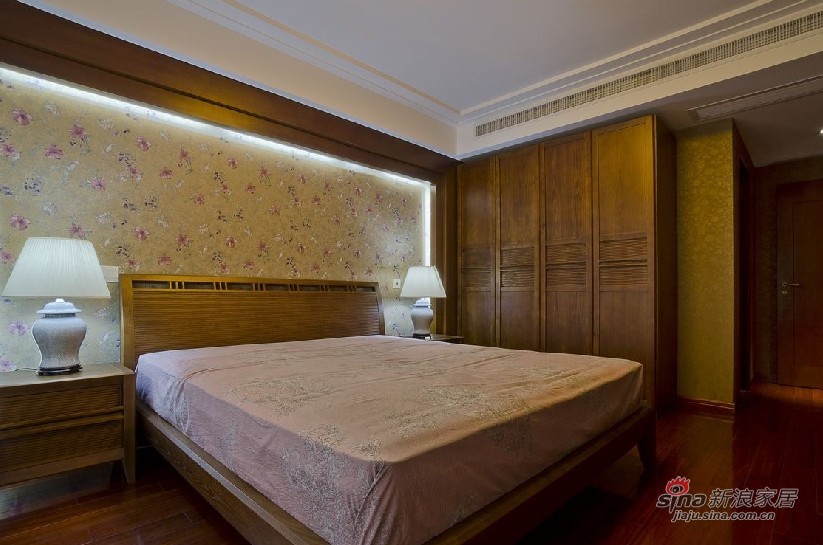 中式 复式 卧室图片来自用户1907696363在儒雅屋主新中式风韵220平米复式72的分享