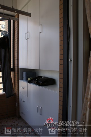 现代 公寓 客厅图片来自用户2771250253在华江景城样板案例68的分享
