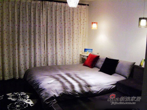 简约 二居 卧室图片来自用户2556216825在甜蜜夫妻130平超炫小资婚房20的分享