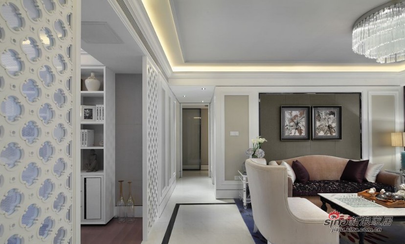 欧式 三居 客厅图片来自家装大管家在【高清】15万打造99平奢华简欧空间19的分享