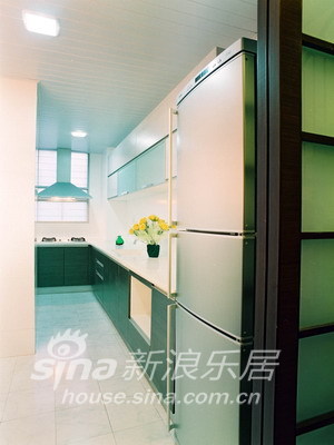 简约 复式 厨房图片来自用户2745807237在追求现代但又不失艺术与文化空间效果11的分享
