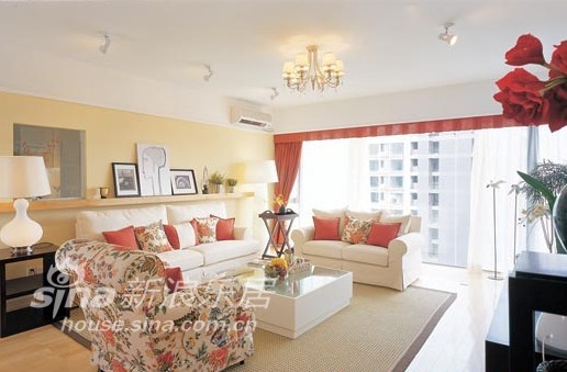 简约 三居 客厅图片来自用户2559456651在现代和欧式元素混搭清爽、淡雅3居室34的分享