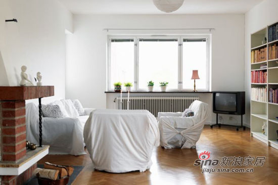 北欧 二居 客厅图片来自佰辰生活装饰在简约明亮96平米小清新公寓71的分享