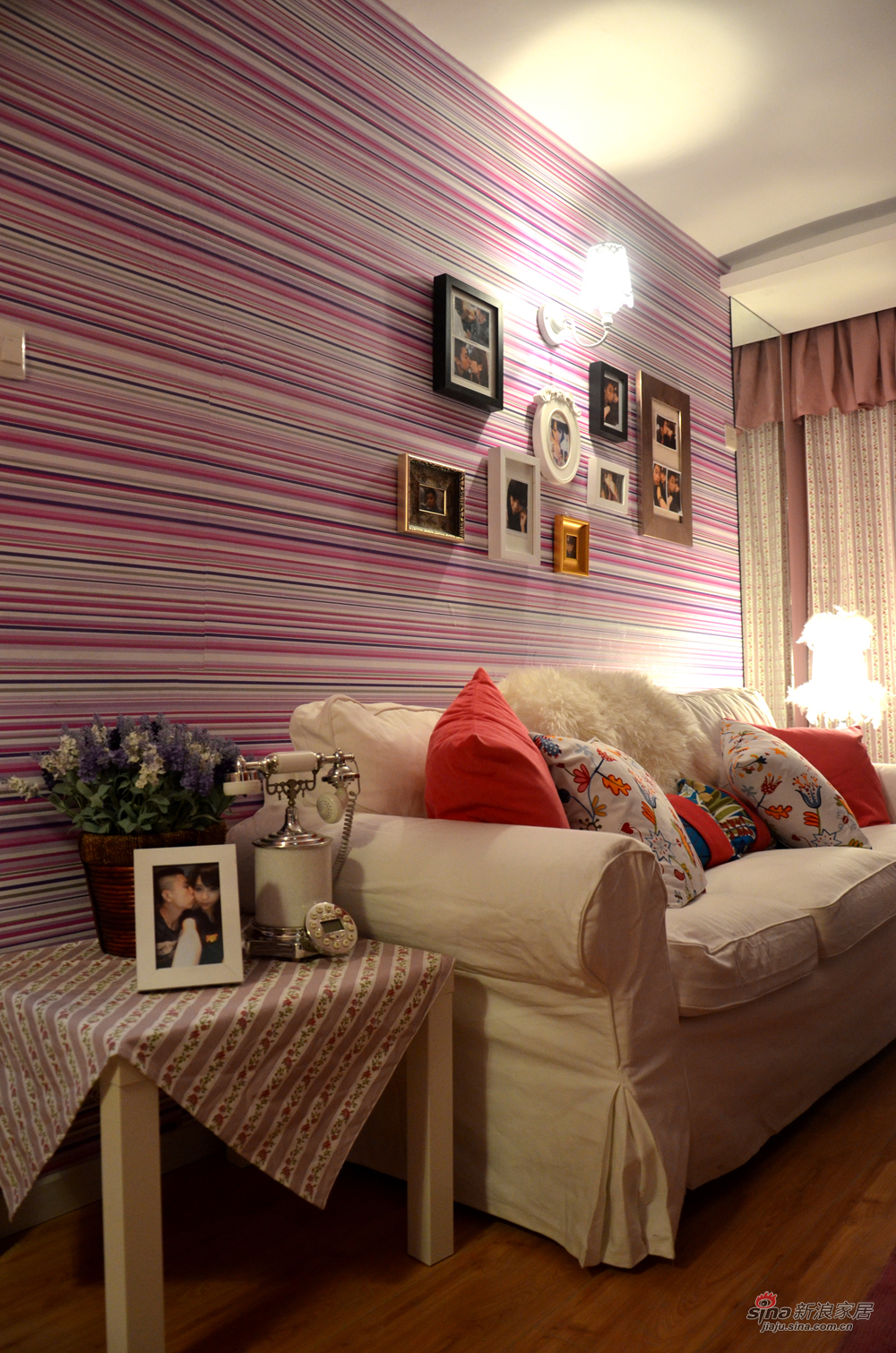 简约 二居 客厅图片来自用户2737786973在【高清】粉色诱惑58平hello kity的甜蜜印记14的分享