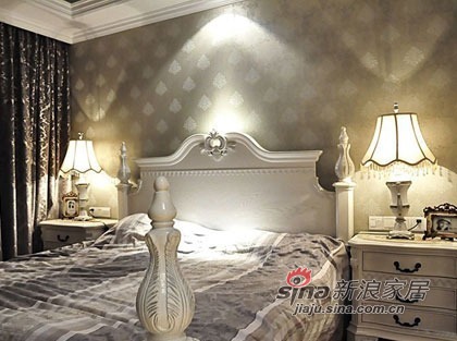 欧式 三居 卧室图片来自佰辰生活装饰在7.4万装143平简欧奢华3居84的分享