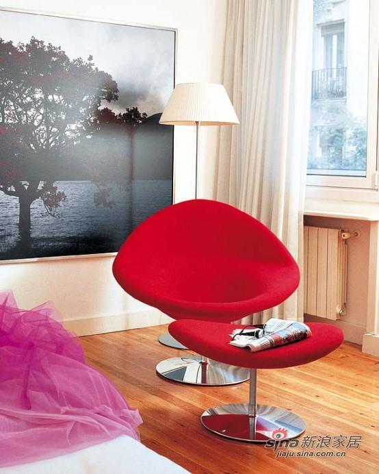 简约 别墅 卧室图片来自用户2737782783在红色点缀 温馨公寓设计25的分享
