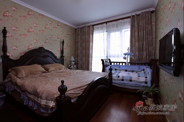 美式 二居 卧室图片来自用户1907685403在110平时尚公寓爱上美式风36的分享