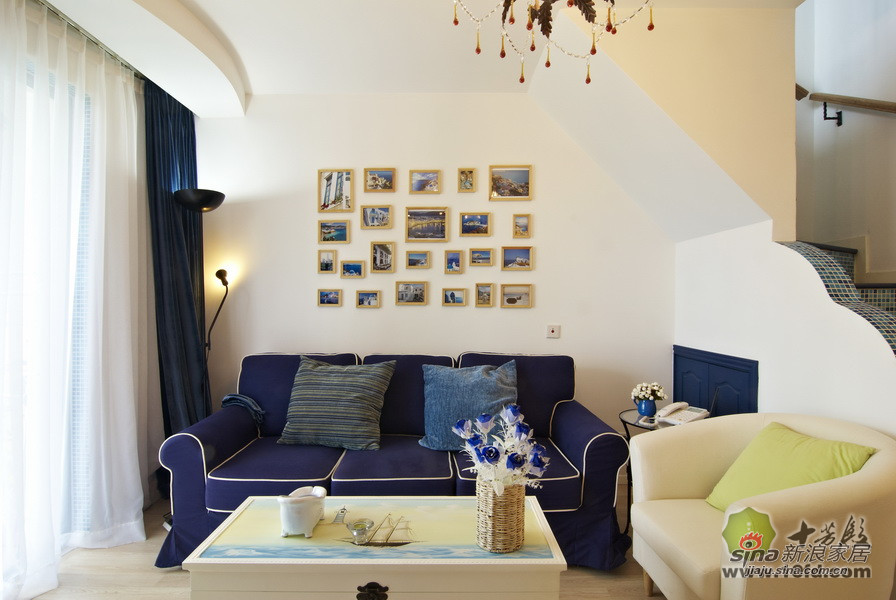 地中海 别墅 客厅图片来自用户2757320995在地中海风格清新自然小别墅37的分享