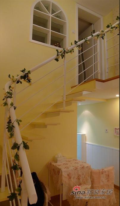 田园 loft 楼梯图片来自用户2737791853在小资女5.8万装90平浪漫田园loft暖窝93的分享