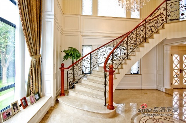 欧式 别墅 客厅图片来自用户2772873991在《上海家居》环岛翡翠42的分享