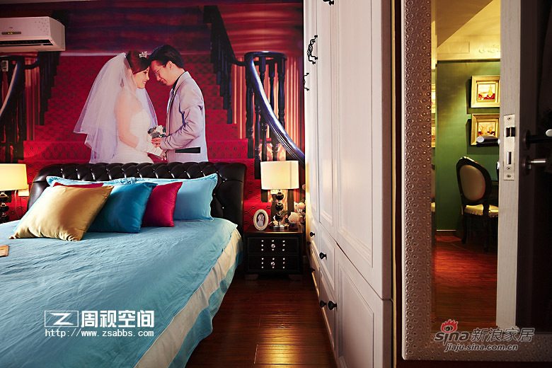 新古典 二居 卧室图片来自杭州周视空间设计机构在【高清】白领165平浓妆艳抹色彩家53的分享