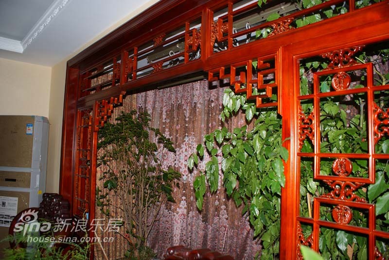 中式 四居 客厅图片来自wulijuan_16在160平中式实景照片（二）66的分享