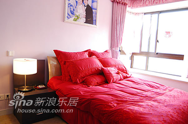 简约 二居 客厅图片来自用户2737759857在温馨浪漫的小屋13的分享
