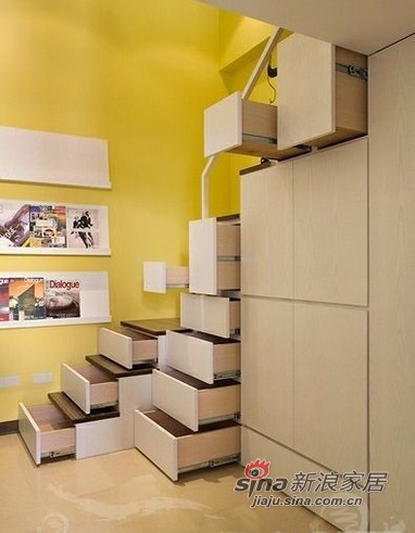 简约 一居 楼梯图片来自用户2738829145在5万打造36平清新淡雅暖调公寓28的分享