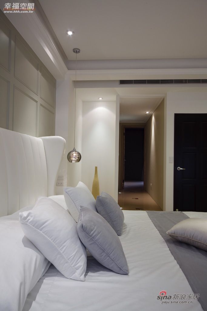 美式 三居 卧室图片来自幸福空间在11万打造165坪美式新古典风格37的分享