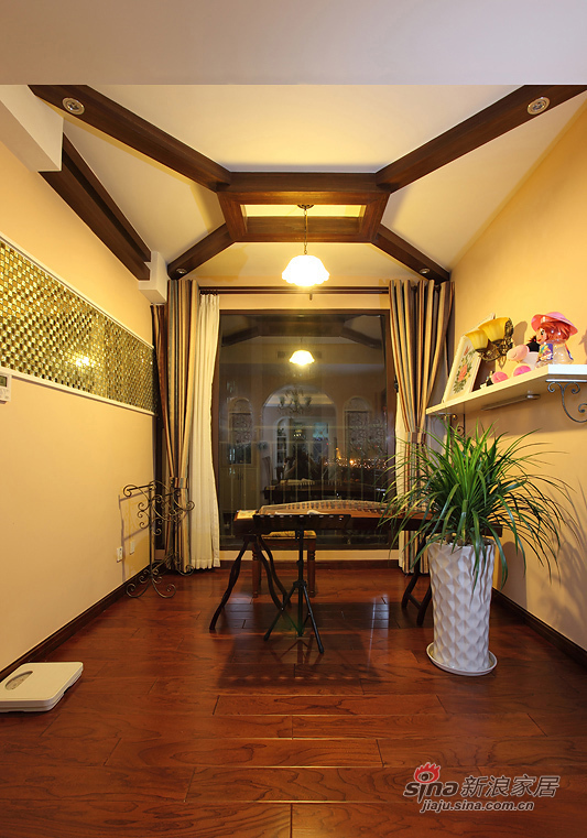 美式 四居 客厅图片来自装修微日记在【高清】140平美式休闲温暖4居室44的分享