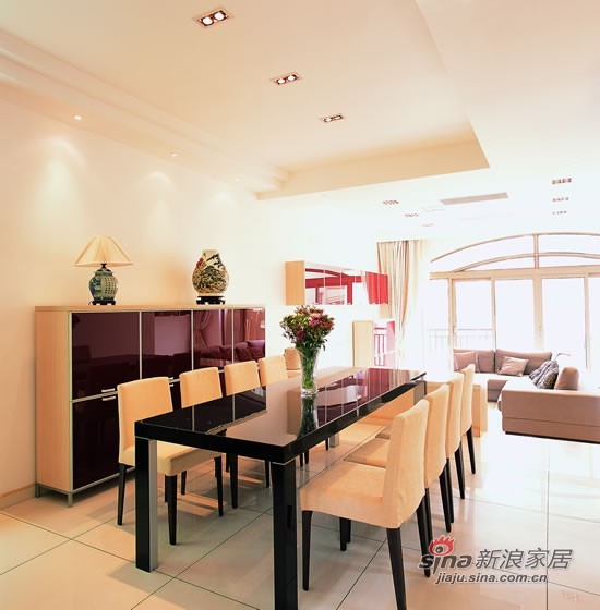 中式 二居 客厅图片来自用户1907659705在酒红的华丽新中式2居20的分享