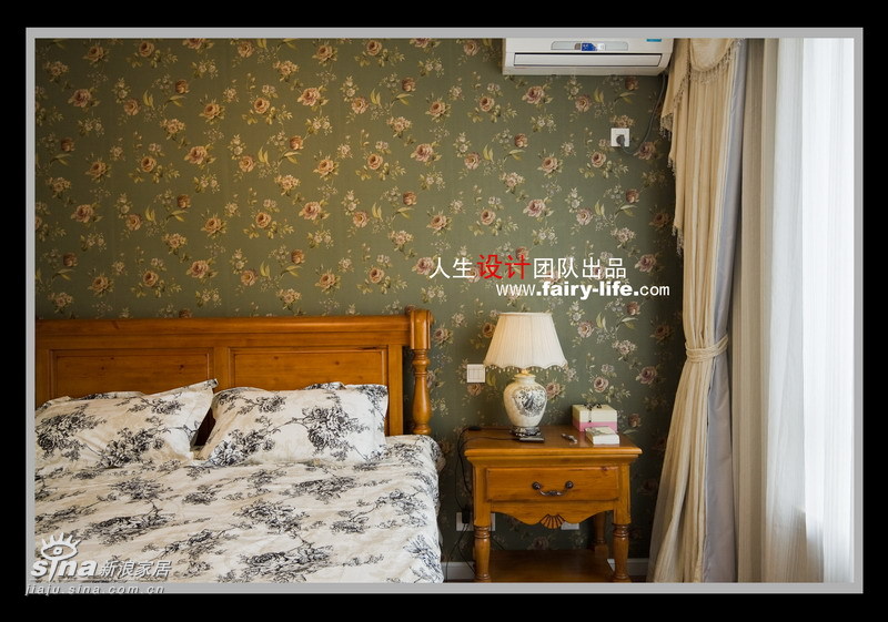 欧式 三居 卧室图片来自用户2772856065在清爽简约的美式51的分享