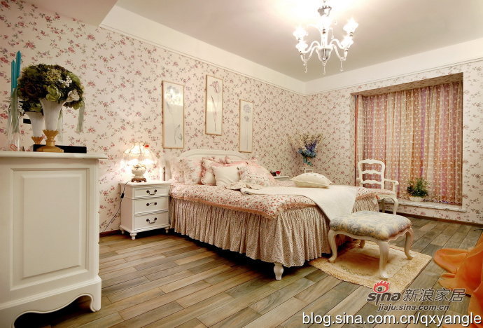 美式 四居 卧室图片来自用户1907686233在14打造160㎡英式乡村浪漫四居61的分享