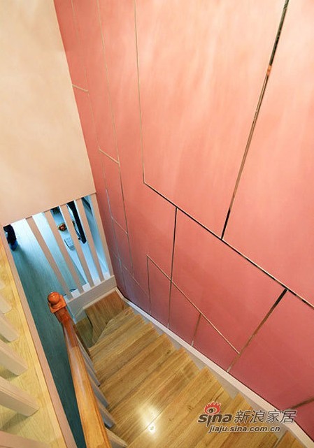 简约 一居 楼梯图片来自用户2738093703在小两口打造50平方混搭温馨loft56的分享