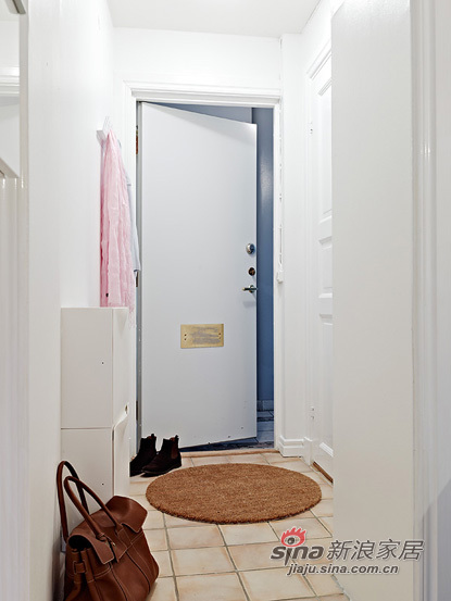 简约 一居 卫生间图片来自用户2739081033在5万装46平高雅小公寓 单身白领家装必备13的分享