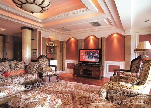 欧式 别墅 客厅图片来自用户2772856065在棕榈泉别墅欧式设计51的分享