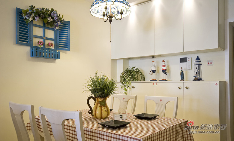 地中海 一居 餐厅图片来自装修微日记在【高清】56平地中海温馨爱情公寓42的分享