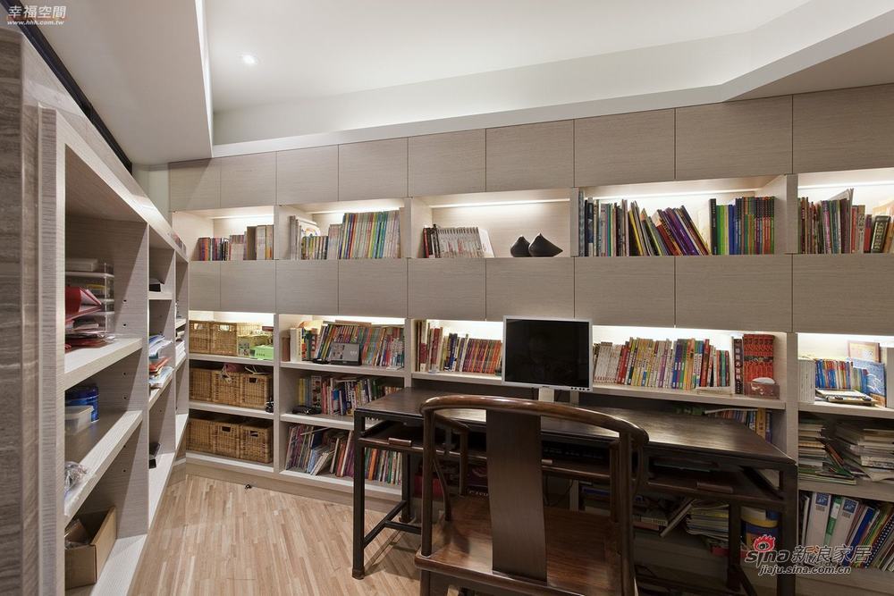 简约 别墅 书房图片来自幸福空间在【高清】224平方米三十年老屋翻新39的分享