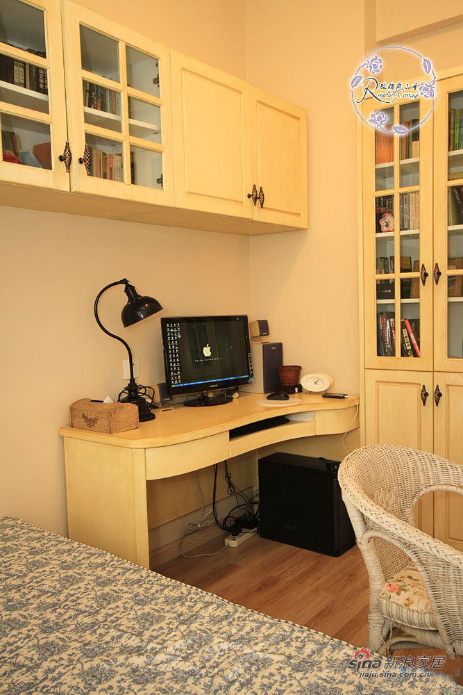 田园 公寓 卧室图片来自用户2557006183在88平米花费16万 英式明亮温馨装修风格47的分享