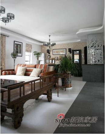 中式 三居 客厅图片来自用户1907659705在4.5W打造88平粗犷本色77的分享