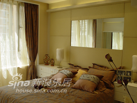 中式 三居 卧室图片来自用户2740483635在不纯粹 很时尚45的分享