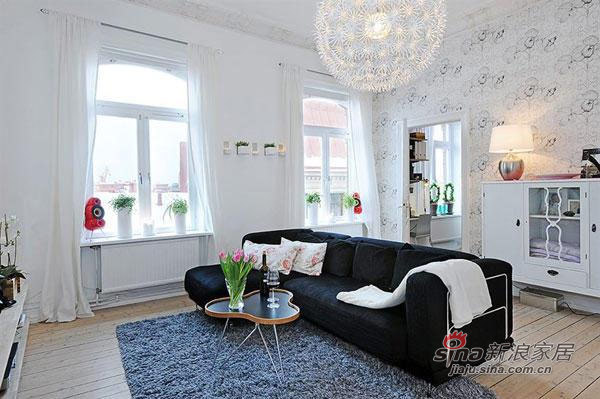 欧式 二居 客厅图片来自用户2745758987在瑞典小公寓巧妙布局56的分享