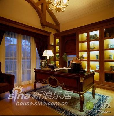 欧式 三居 客厅图片来自用户2745758987在美颂-张江（大华铂金华府3房）54的分享