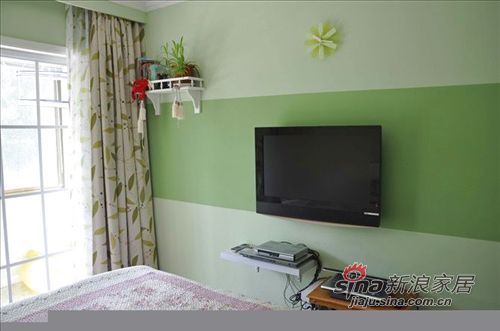 简约 一居 客厅图片来自用户2737735823在北京单身男小蜗居88的分享